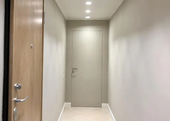 ゲストハウス Laus Teatro Petruzzelli 3*